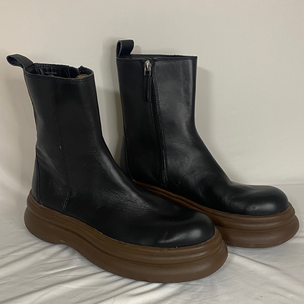 Zara Black Platform  Zipper Chelsea Boots
